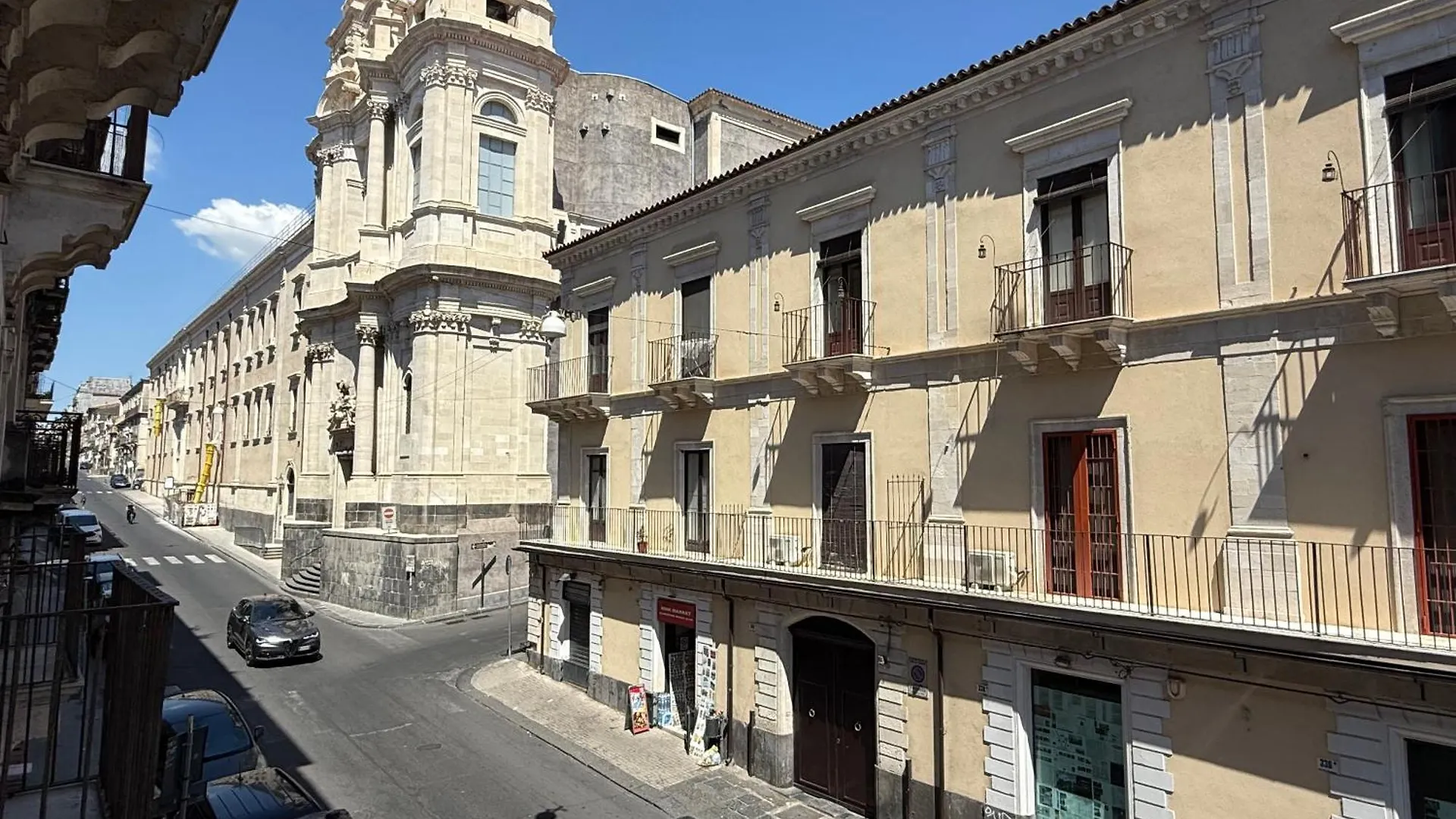Alojamento de Acomodação e Pequeno-almoço Sikelia-Sicilian Rooms Catânia